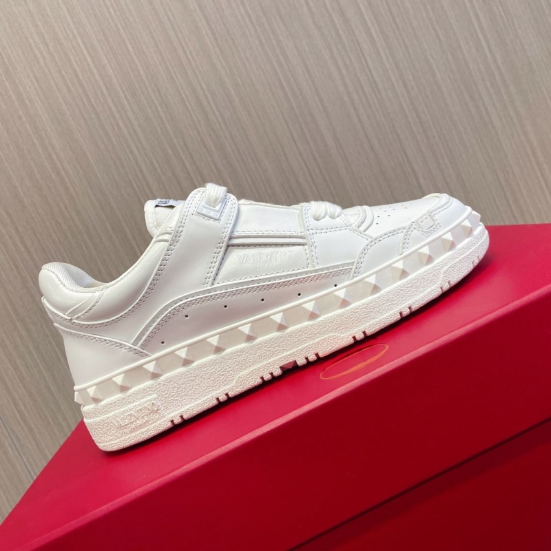 Valentino Sneakers